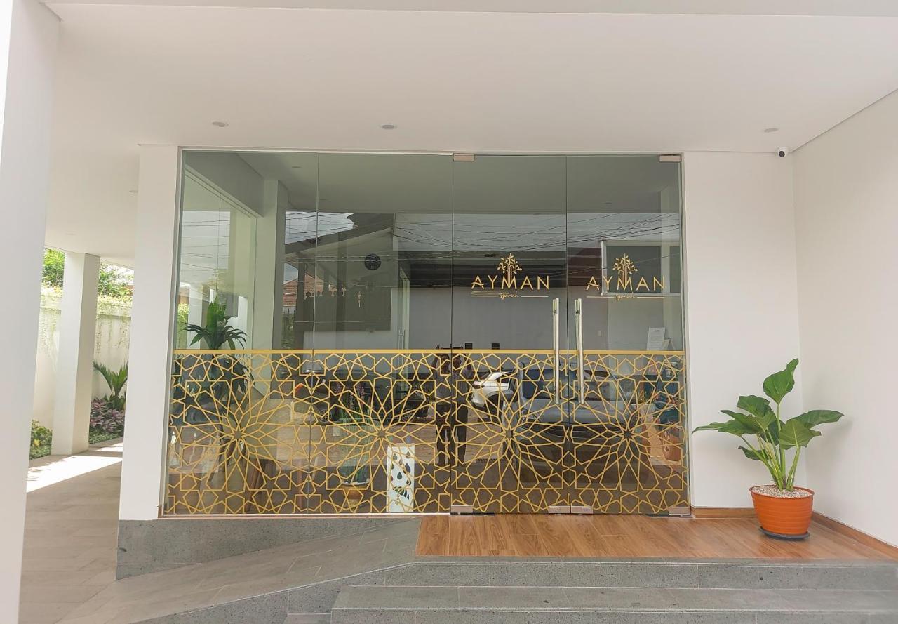 Ayman Syariah Hotel Surabaya Esterno foto